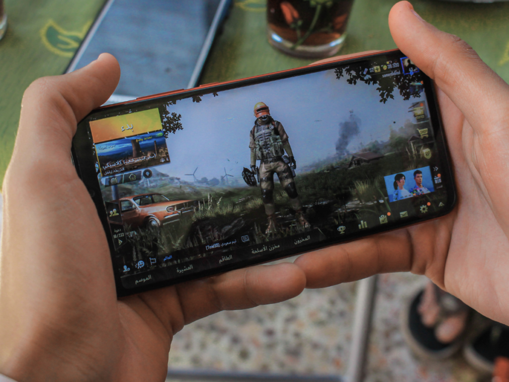 10 รุ่น โทรศัพท์เล่นเกม ลื่น ๆ ราคาถูก