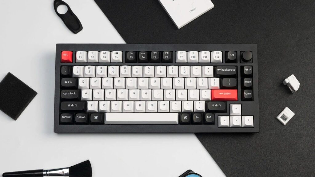 8. Mechanical Keyboard คีย์บอร์ด